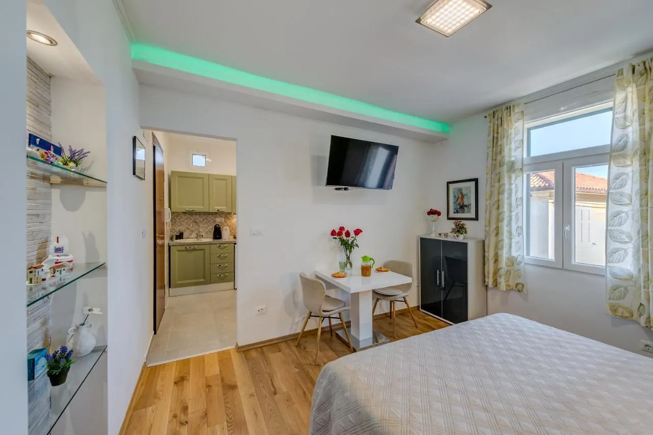 Marjan Nest Apartment Split 0*,